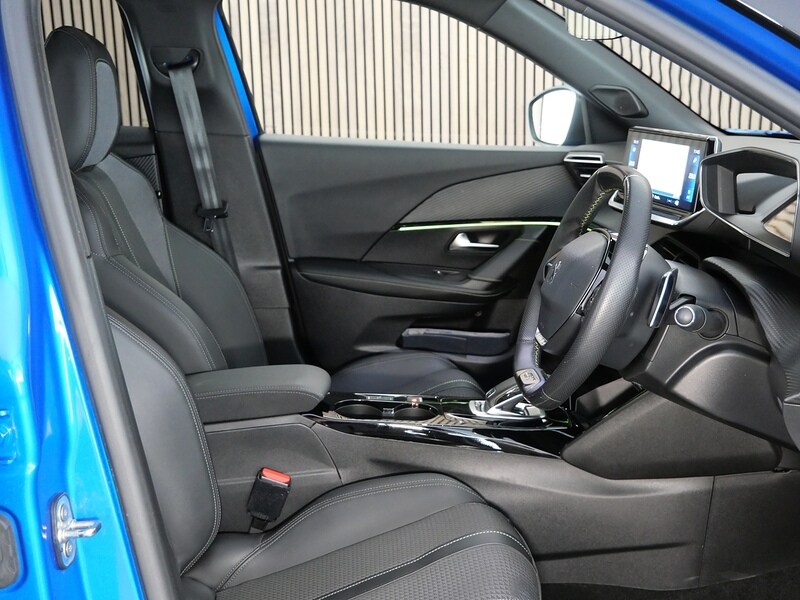 Used Peugeot 2008 2020 for sale - 77840771: Photo 32