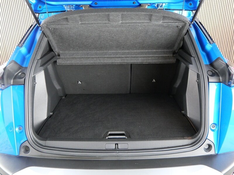 Used Peugeot 2008 2020 for sale - 77840771: Photo 48