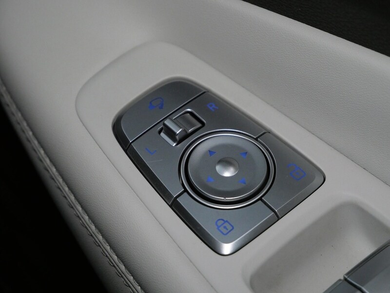 Used Hyundai Santa Fe 2023 for sale - 77840756: Photo 46