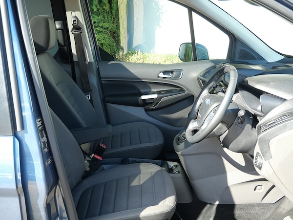 Used Ford Grand Tourneo Connect 2021 for sale - 76119371: Photo 18