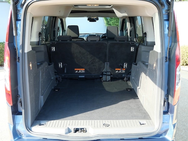 Used Ford Grand Tourneo Connect 2021 for sale - 76119371: Photo 30