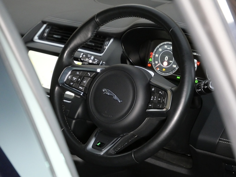 Used Jaguar E-Pace 2020 for sale - 78111424: Photo 24