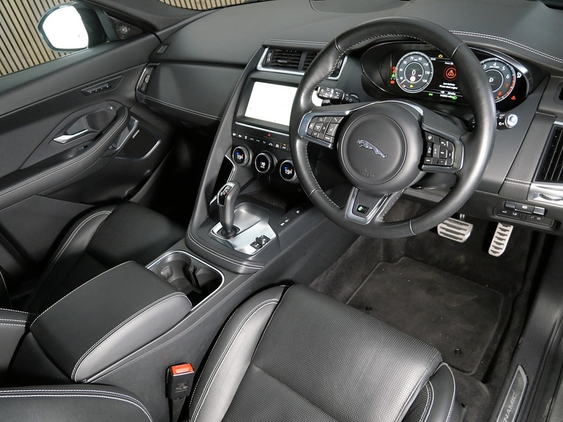 Used Jaguar E-Pace 2020 for sale - 78111424: Photo 3