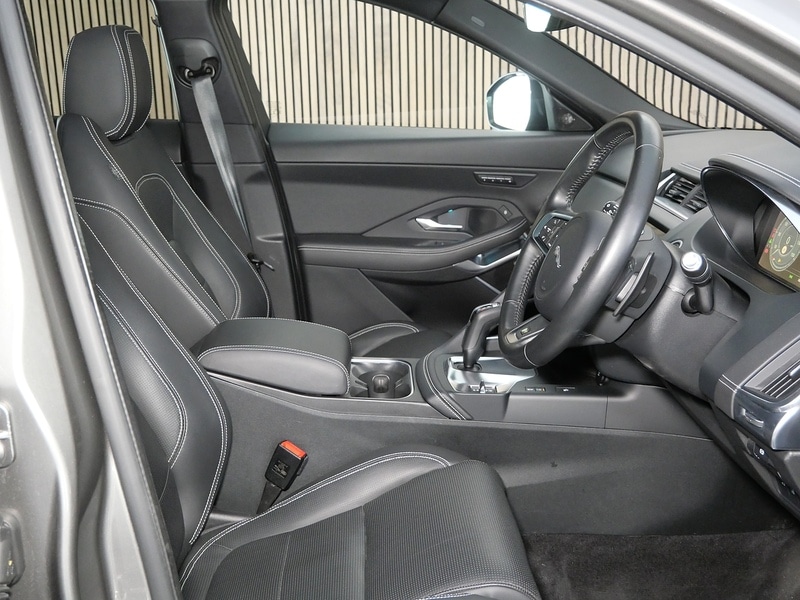 Used Jaguar E-Pace 2020 for sale - 78111424: Photo 32