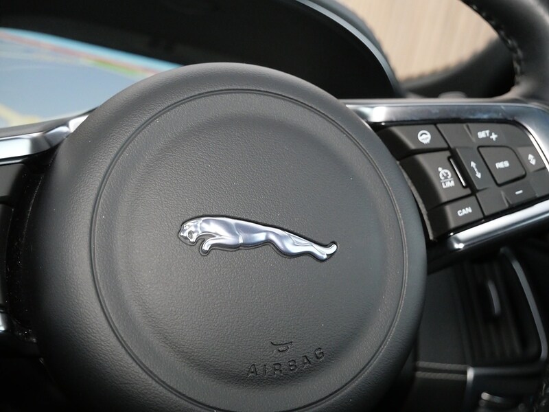 Used Jaguar E-Pace 2020 for sale - 78111424: Photo 38