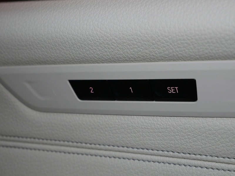 Used BMW 5 Series 2018 for sale - 78069546: Photo 40