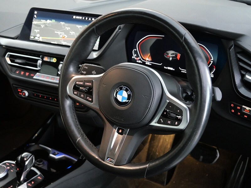 Used BMW 1 Series 2023 for sale - 77840651: Photo 24