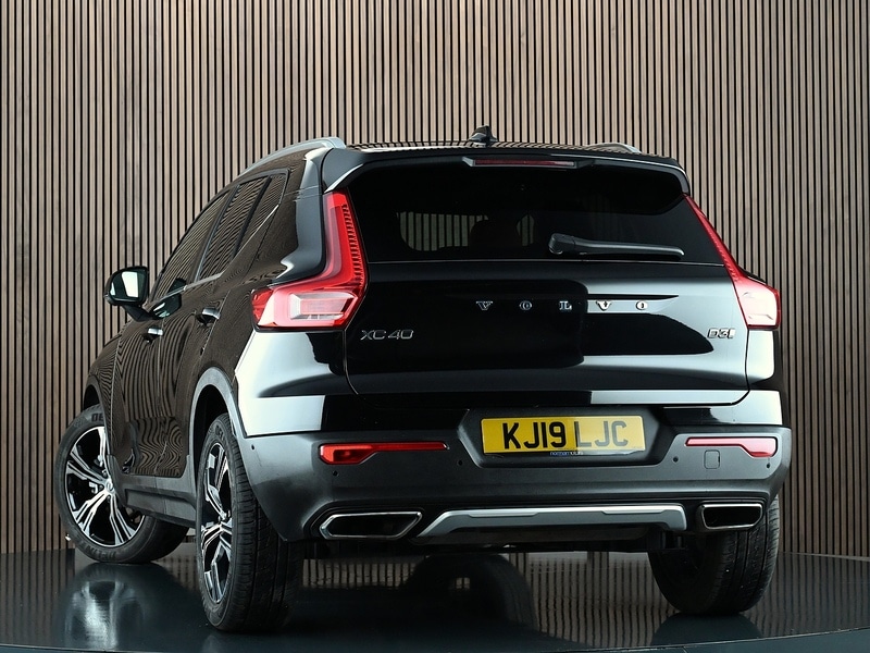 Used Volvo XC40 2019 for sale - 78031161: Photo 2
