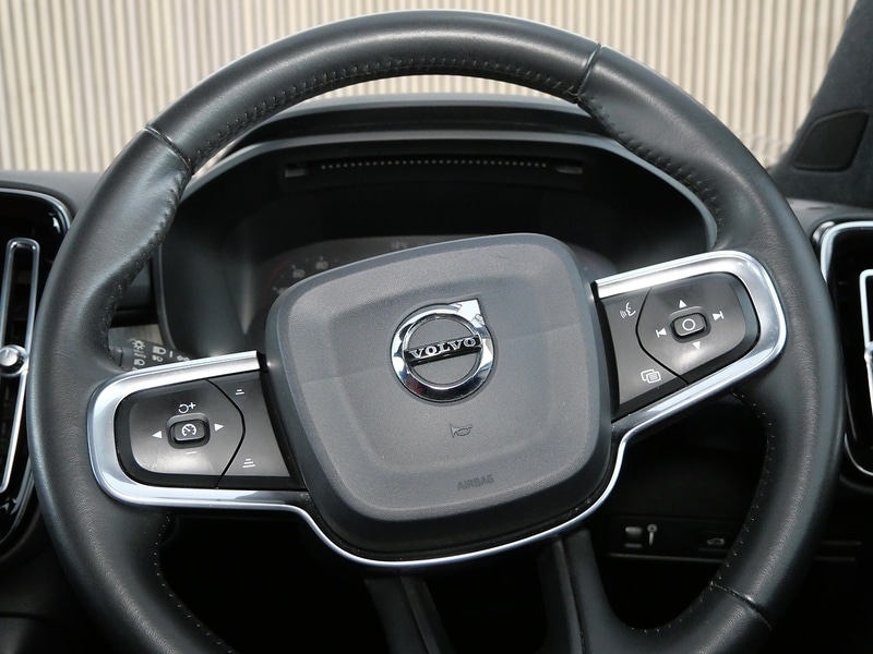 Used Volvo XC40 2019 for sale - 78031161: Photo 38