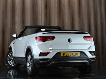 Used Volkswagen T-Roc 2022 for sale - 79653970: Photo