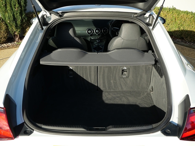 Used Audi TT 2017 for sale - 76784424: Photo 31