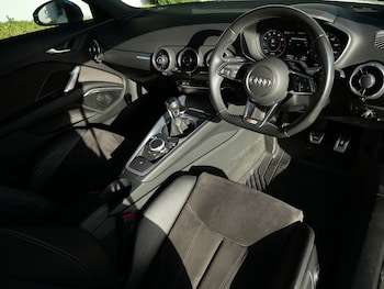 Used Audi TT 2017 for sale - 76784424: Photo