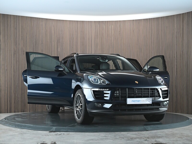 Used Porsche Macan 2018 for sale - 77200910: Photo 14