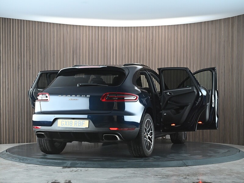 Used Porsche Macan 2018 for sale - 77200910: Photo 19