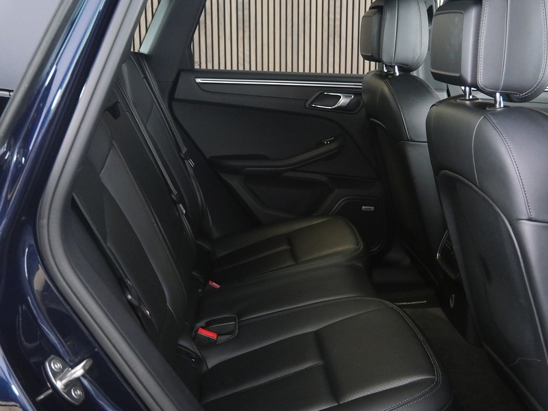 Used Porsche Macan 2018 for sale - 77200910: Photo 35