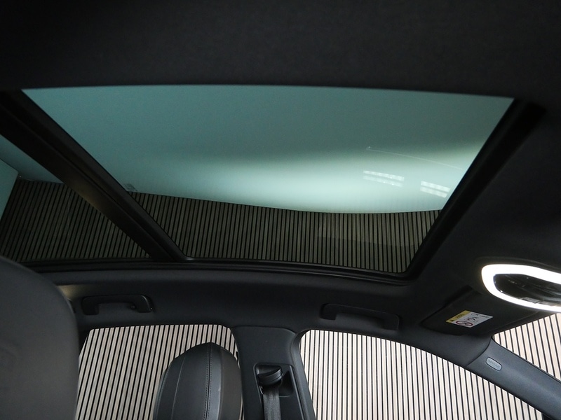 Used Porsche Macan 2018 for sale - 77200910: Photo 36