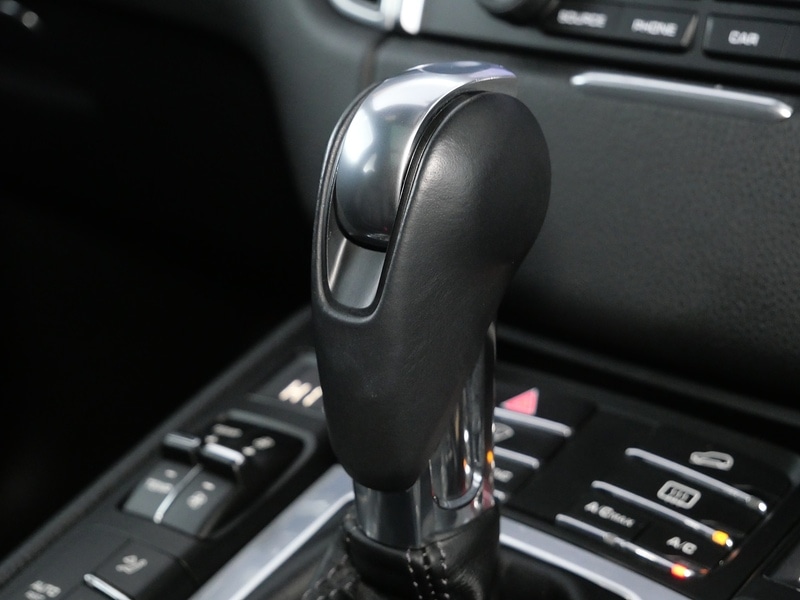 Used Porsche Macan 2018 for sale - 77200910: Photo 42