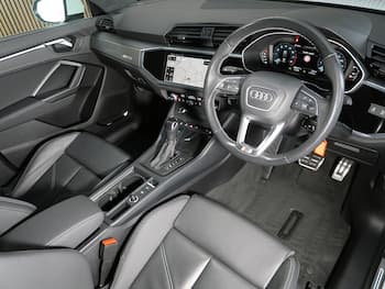 Used Audi Q3 2023 for sale - 79709847: Photo