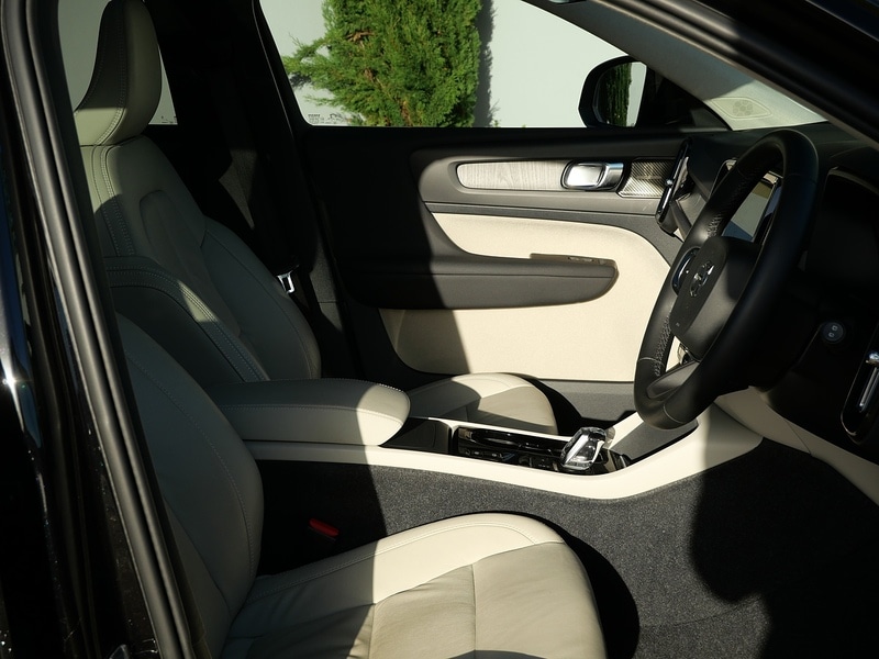 Used Volvo XC40 2021 for sale - 76896568: Photo 20