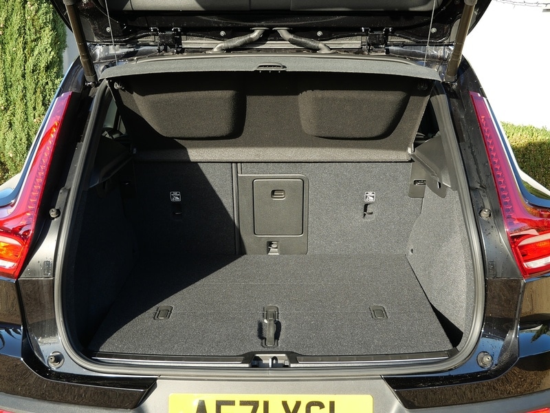 Used Volvo XC40 2021 for sale - 76896568: Photo 35