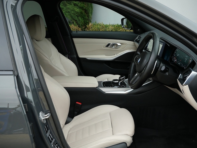 Used BMW 3 Series 2021 for sale - 76430509: Photo 20