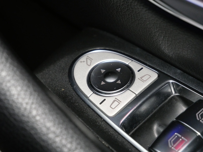 Used Mercedes-Benz E Class 2020 for sale - 78045158: Photo 45