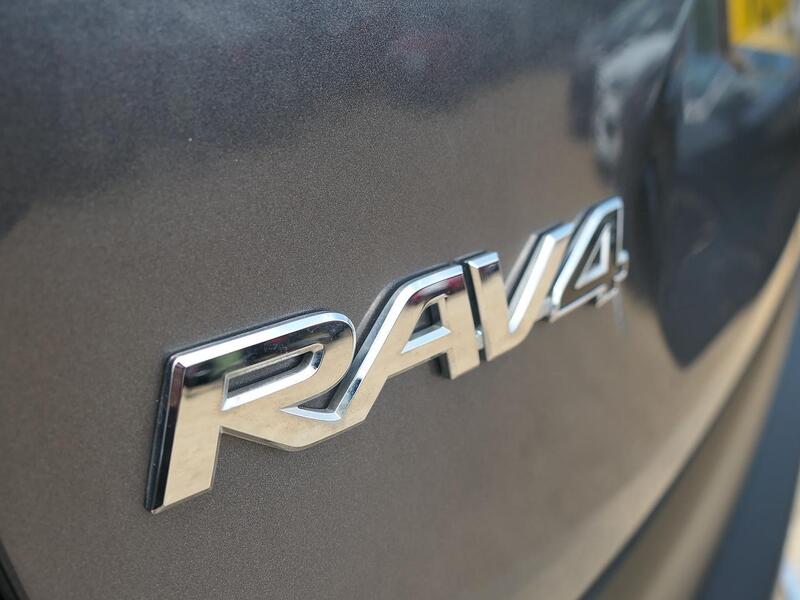 Used Toyota RAV4 2020 for sale - 76171094: Photo 27
