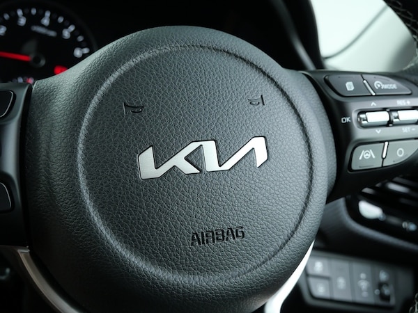 Used Kia Stonic 2024 for sale - 75313618: Photo 24