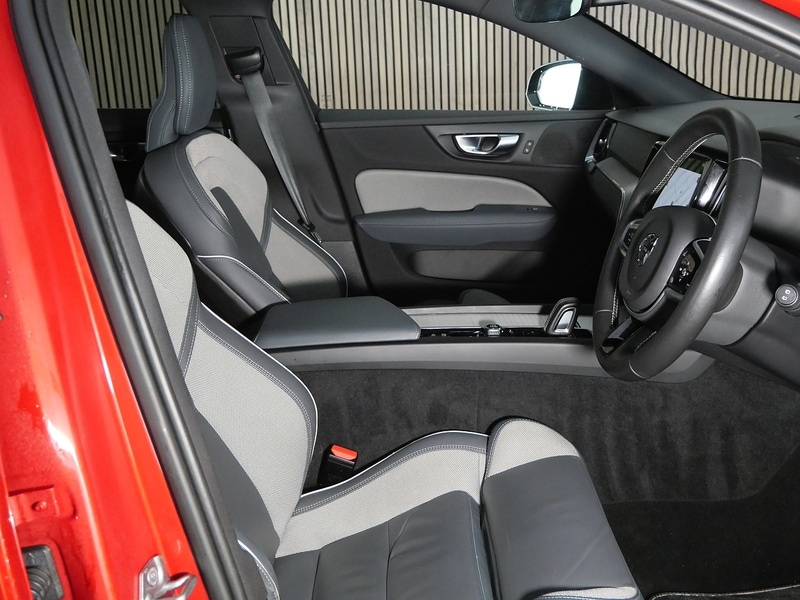 Used Volvo V60 2020 for sale - 77356905: Photo 31