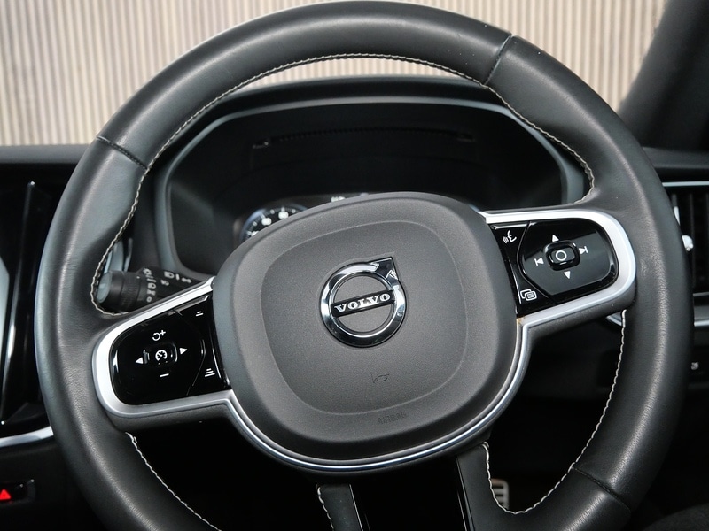 Used Volvo V60 2020 for sale - 77356905: Photo 36