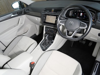 Used Volkswagen Tiguan Allspace 2022 for sale - 79266187: Photo