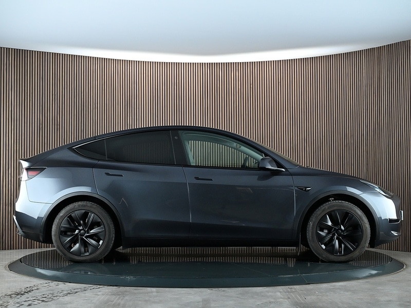 Used Tesla Model Y 2023 for sale - 77968010: Photo 11