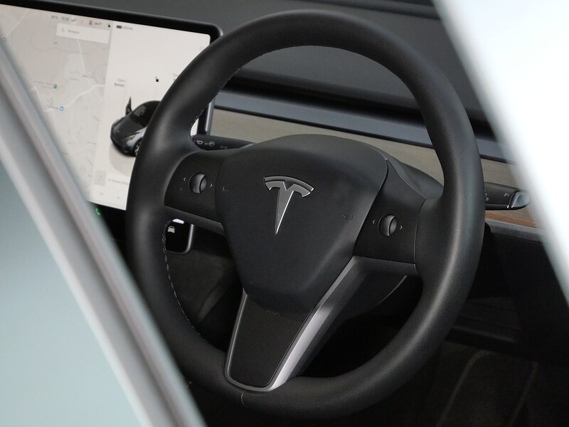 Used Tesla Model Y 2023 for sale - 77968010: Photo 24