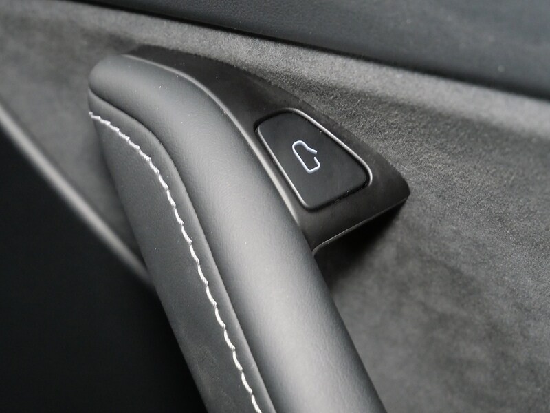 Used Tesla Model Y 2023 for sale - 77968010: Photo 42