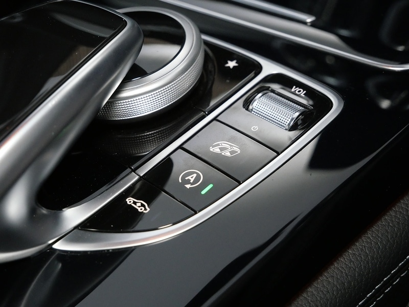 Used Mercedes-Benz GLC 2019 for sale - 77953475: Photo 51