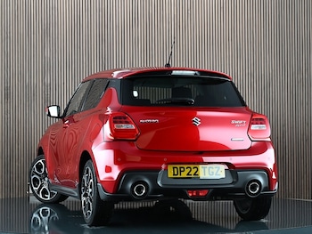 Used Suzuki Swift 2022 for sale - 77356900: Photo
