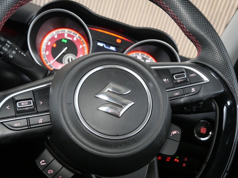 Used Suzuki Swift 2022 for sale - 77356900: Photo 38