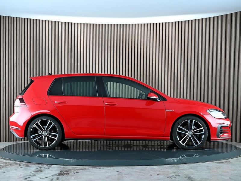 Used Volkswagen Golf 2017 for sale - 77840721: Photo 11