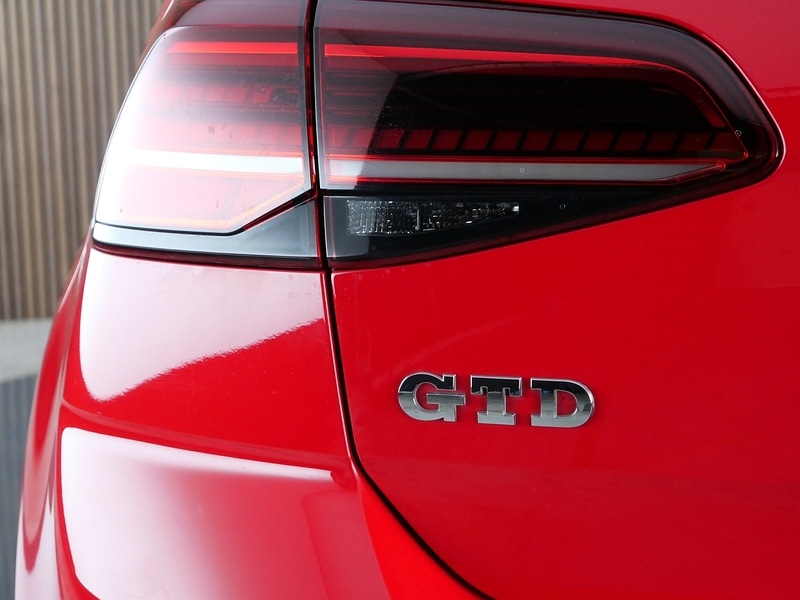 Used Volkswagen Golf 2017 for sale - 77840721: Photo 44