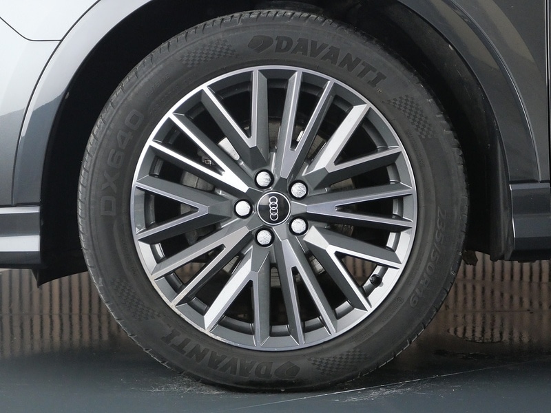 Used Audi Q3 2021 for sale - 77356903: Photo 46