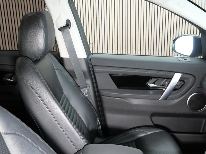 Used Land Rover Discovery Sport 2019 for sale - 77840682: Photo 27