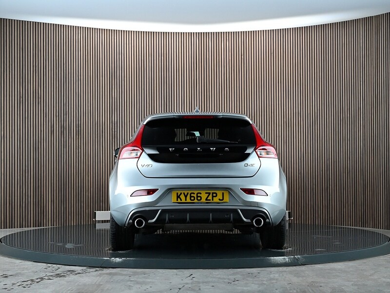 Used Volvo V40 2016 for sale - 77840689: Photo 9