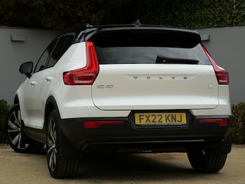 Used Volvo XC40 2022 for sale - 75631480: Photo