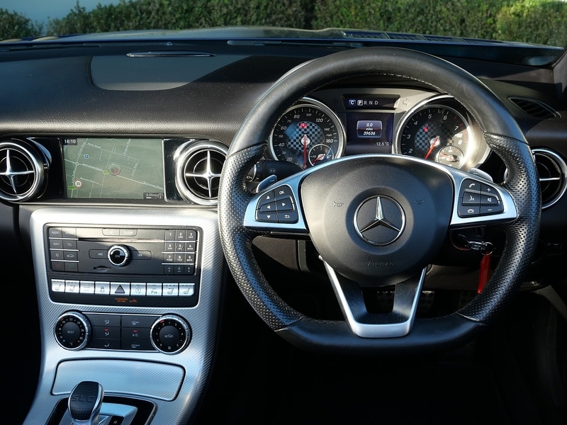 Used Mercedes-Benz SLC 2018 for sale - 76605247: Photo 17