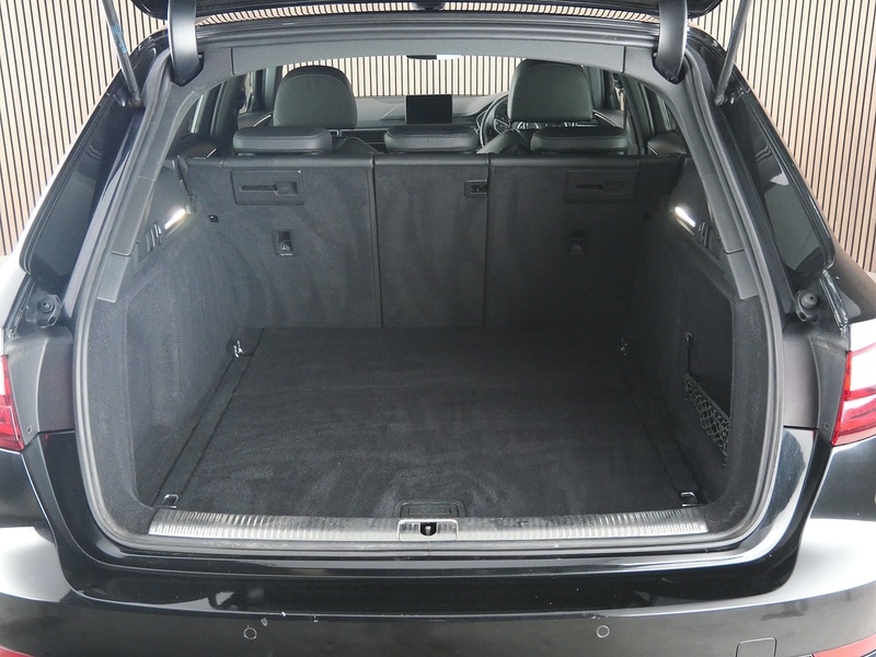 Used Audi A4 2019 for sale - 77227921: Photo 48