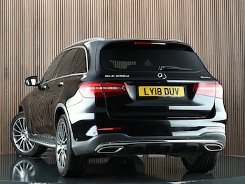 Used Mercedes-Benz GLC 2018 for sale - 78819739: Photo
