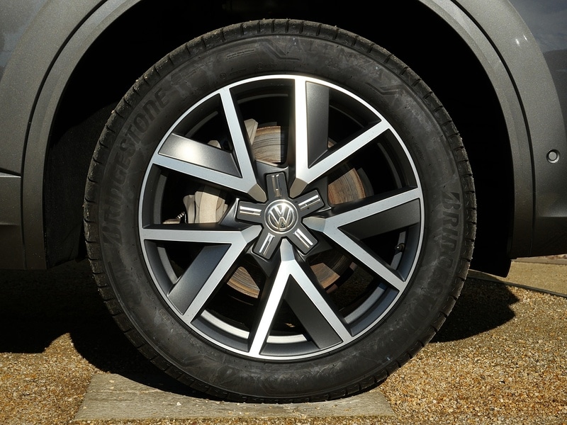 Used Volkswagen Touareg 2020 for sale - 76353014: Photo 32