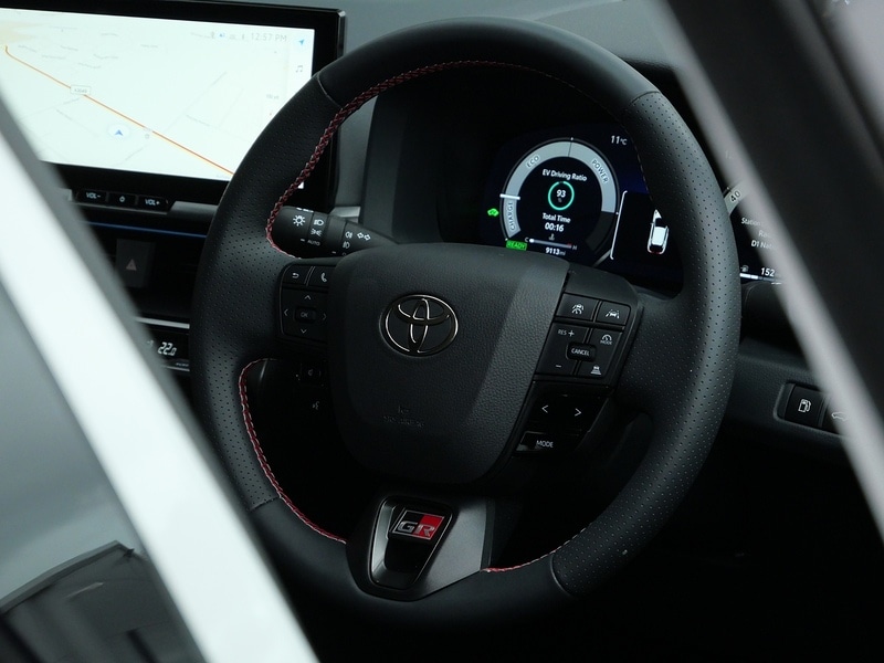 Used Toyota C-HR 2024 for sale - 76836659: Photo 12