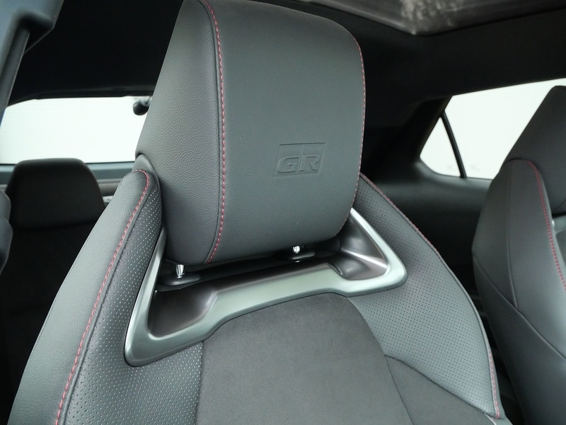 Used Toyota C-HR 2024 for sale - 76836659: Photo 17