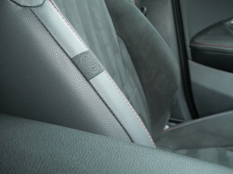 Used Toyota C-HR 2024 for sale - 76836659: Photo 18